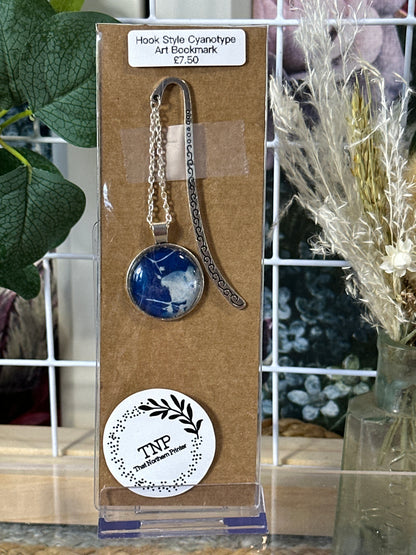 Hook Shape Bookmarks