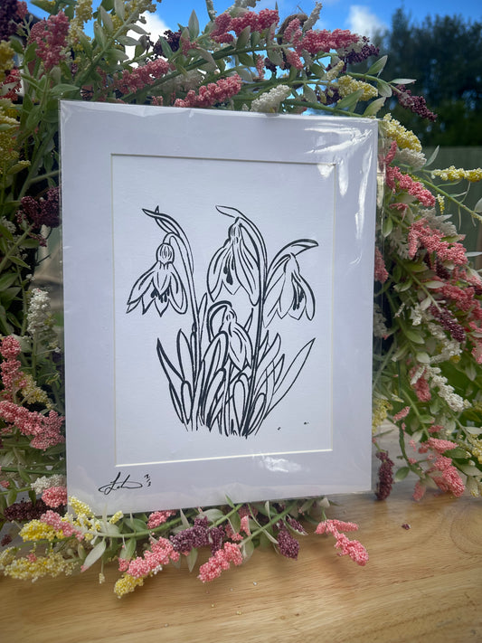 Snowdrops Screenprint (2)